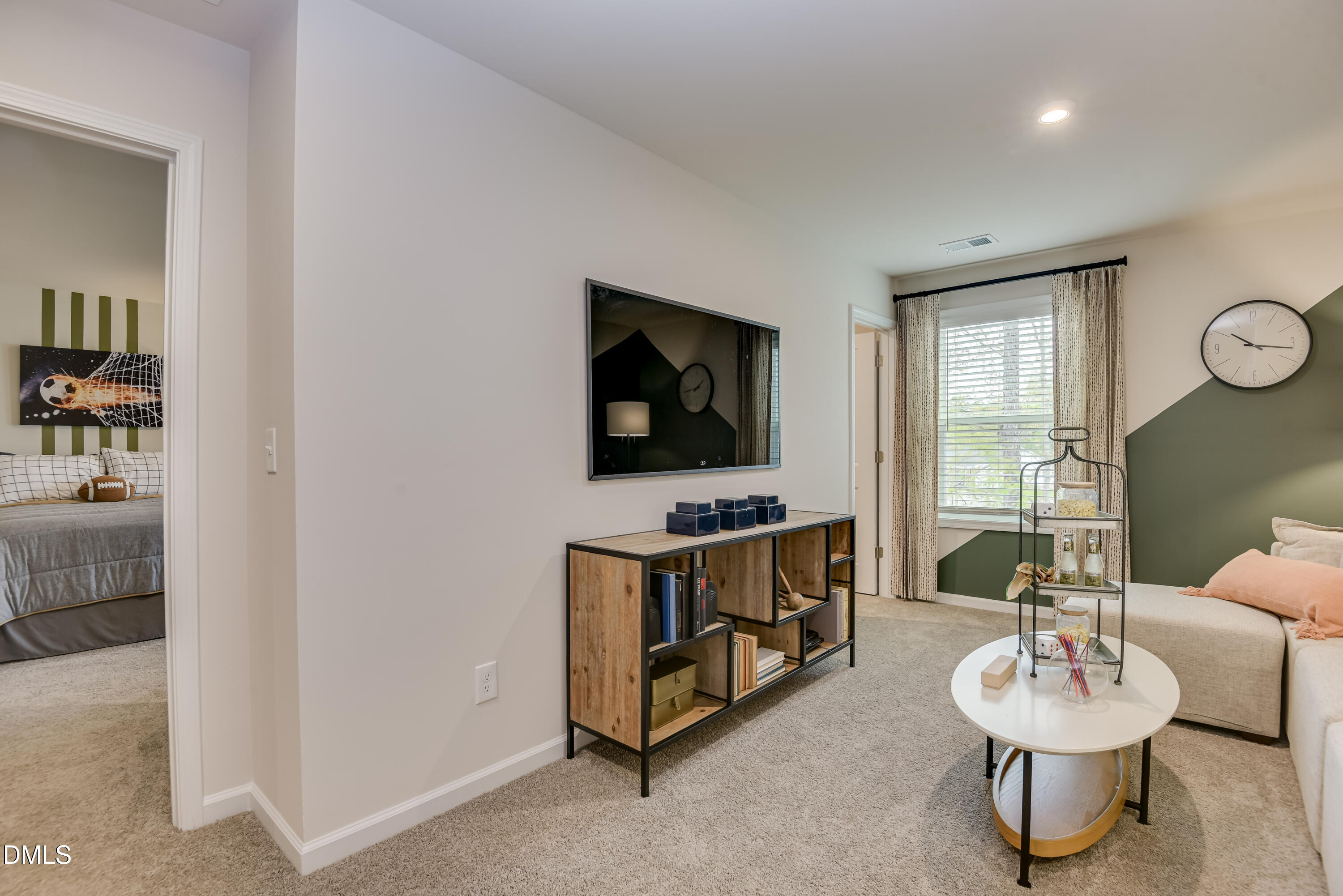 1676 Lilac Garden Lane Property Photo 31
