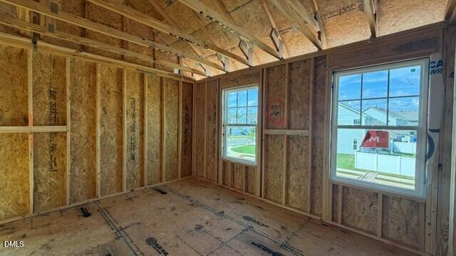 718 Old Station Point Property Photo 9
