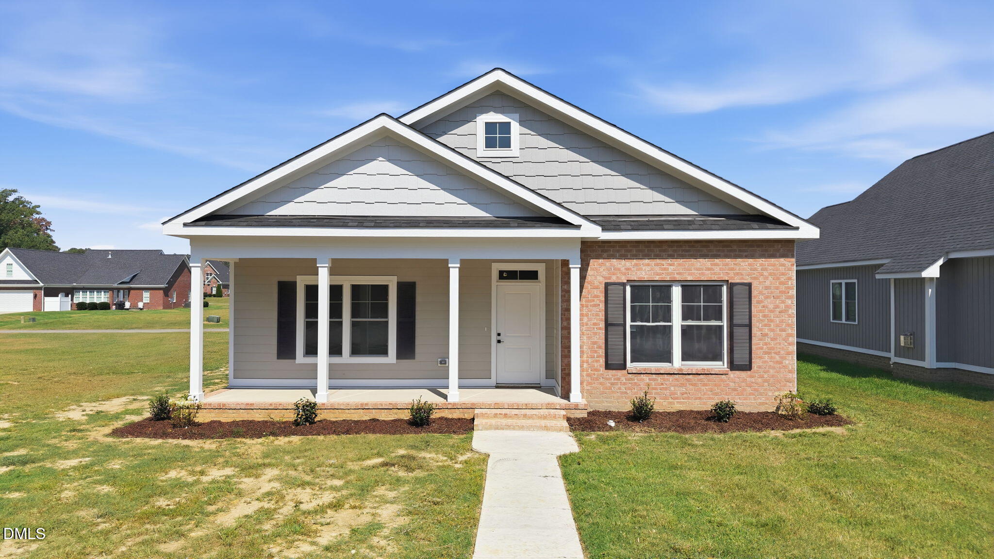 56 Ladybank Property Photo 1