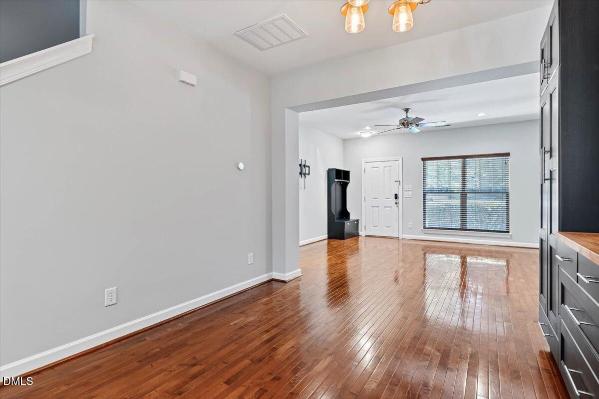 8751 Cypress Grove Run Property Photo 9