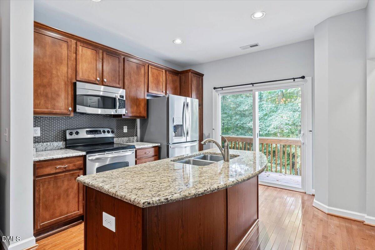 8751 Cypress Grove Run Property Photo 11