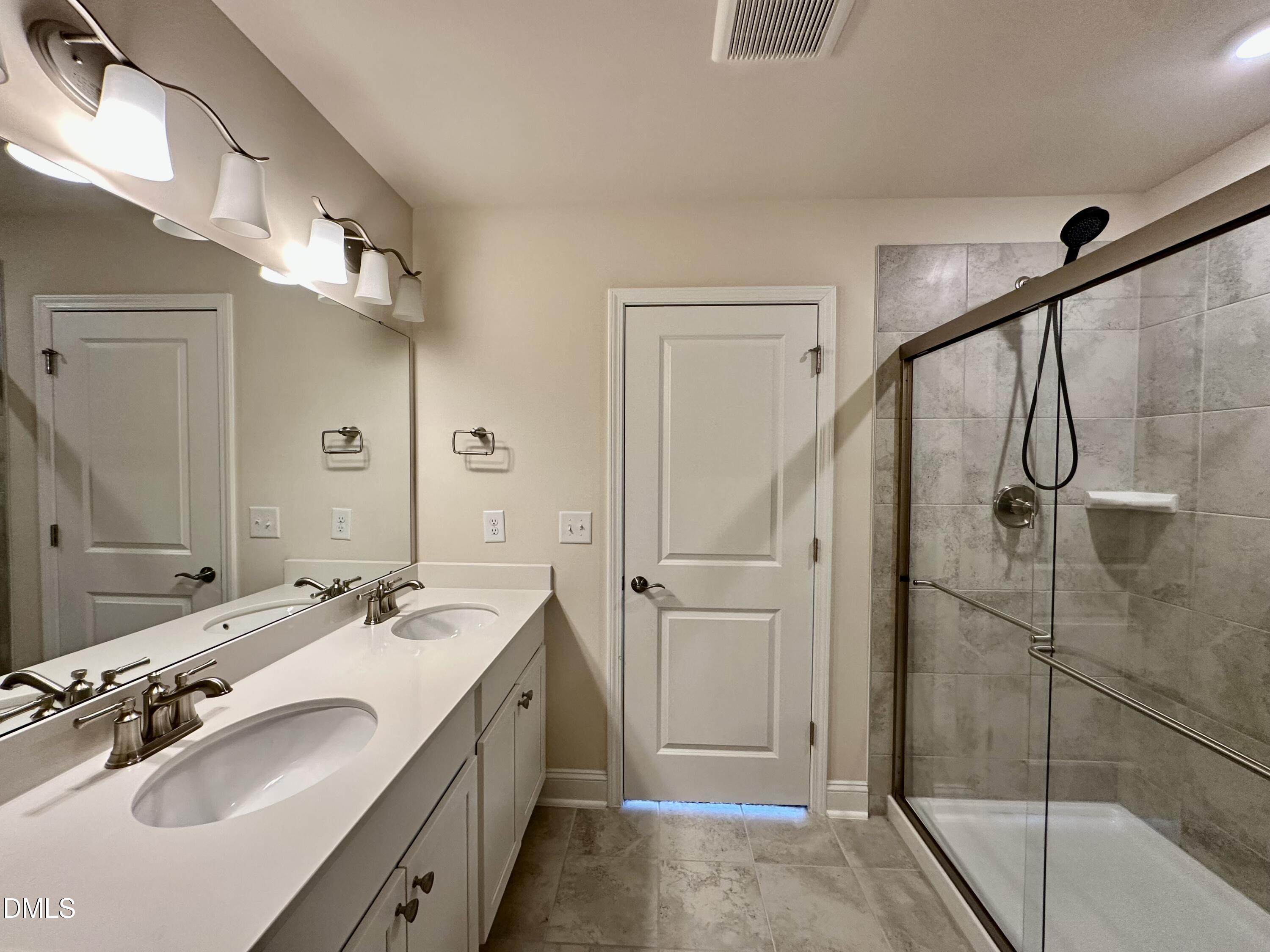 117 Woodford Reserve Court Property Photo 16