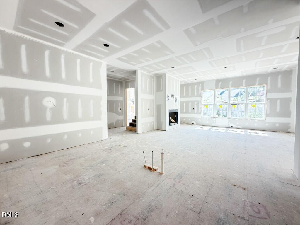 202 Dennis Avenue Property Photo 2