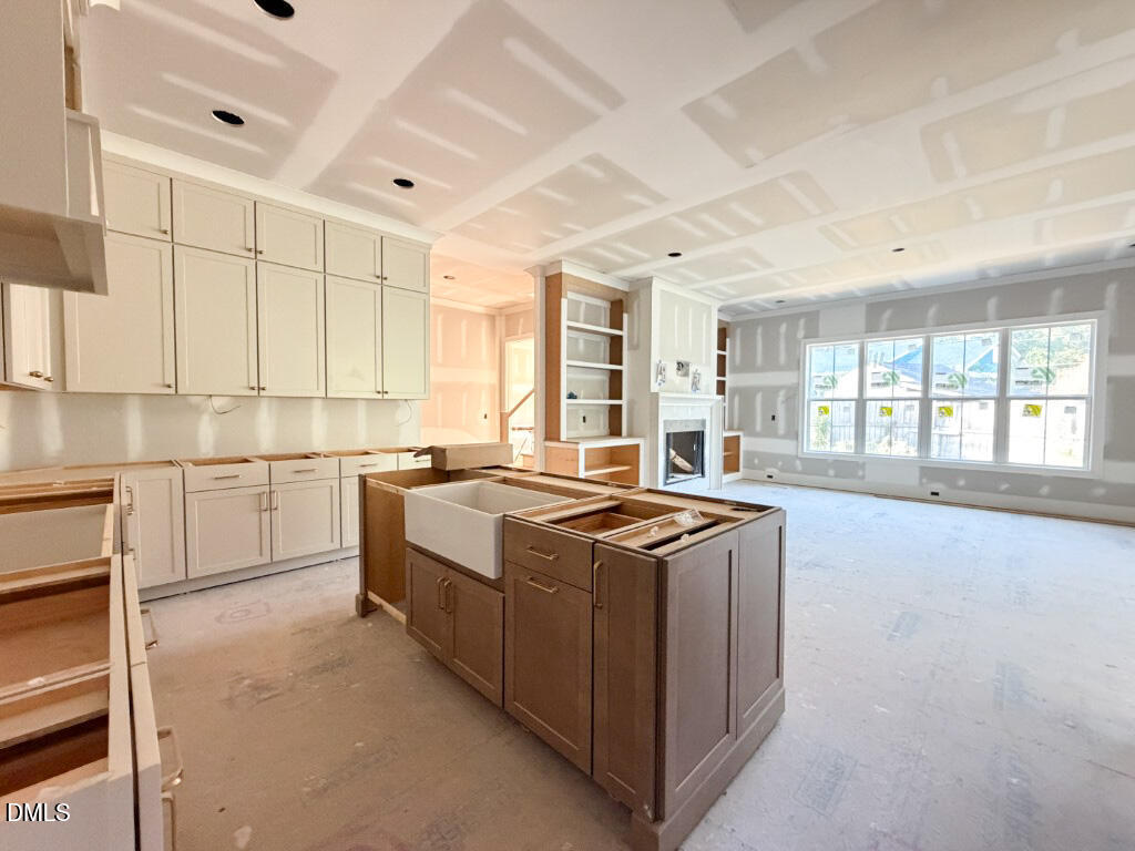 202 Dennis Avenue Property Photo 5