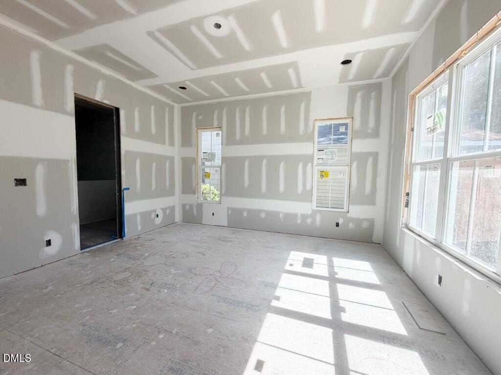202 Dennis Avenue Property Photo 9