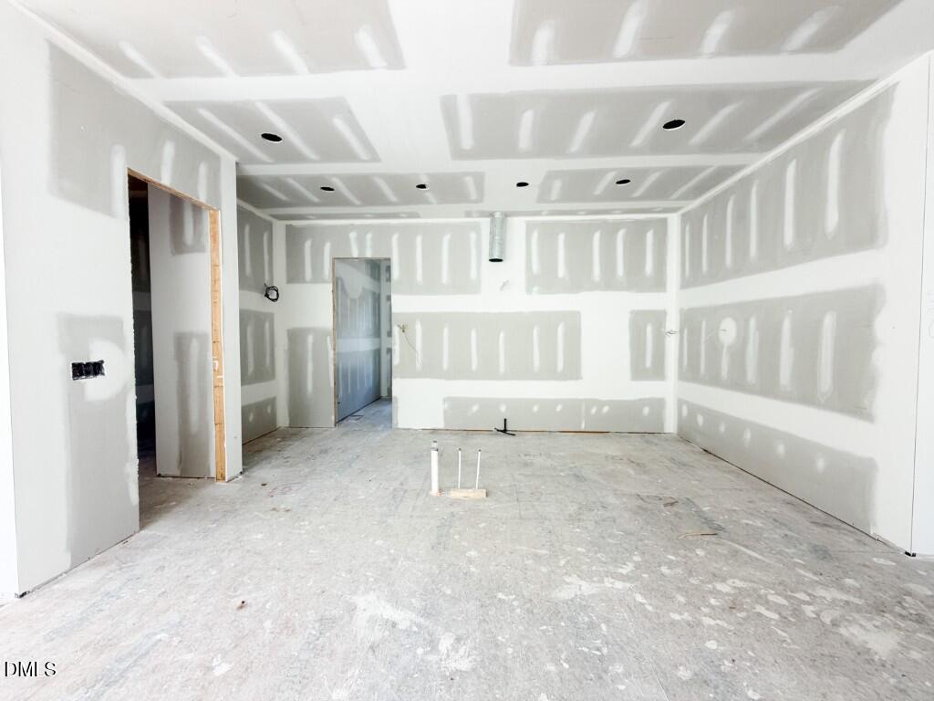 202 Dennis Avenue Property Photo 18