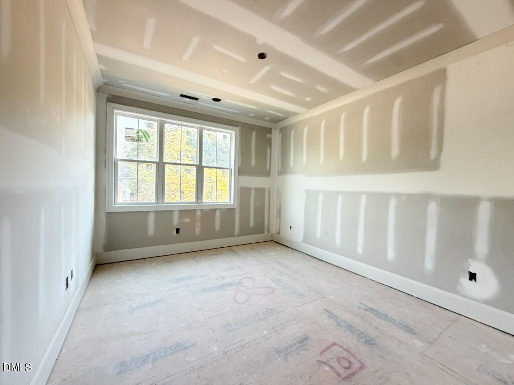 202 Dennis Avenue Property Photo 23