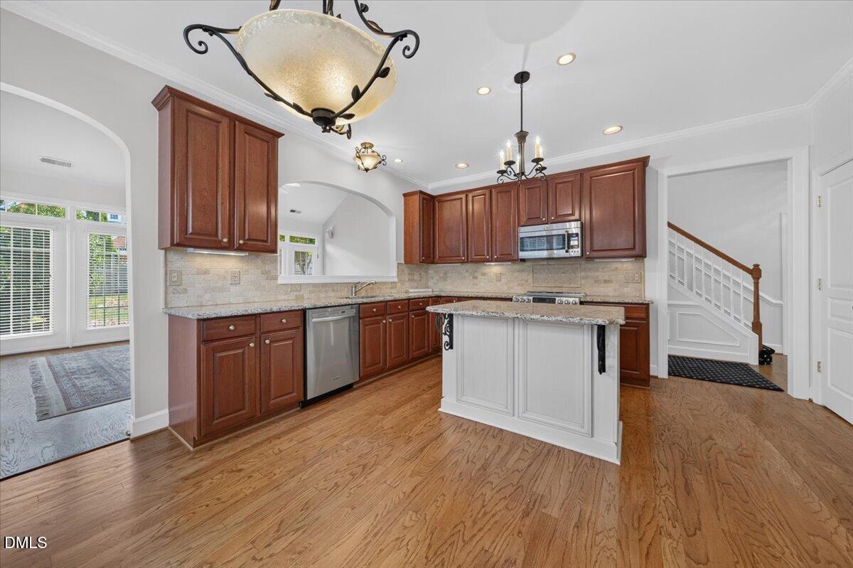 3904 Sunset Maple Court Property Photo 14