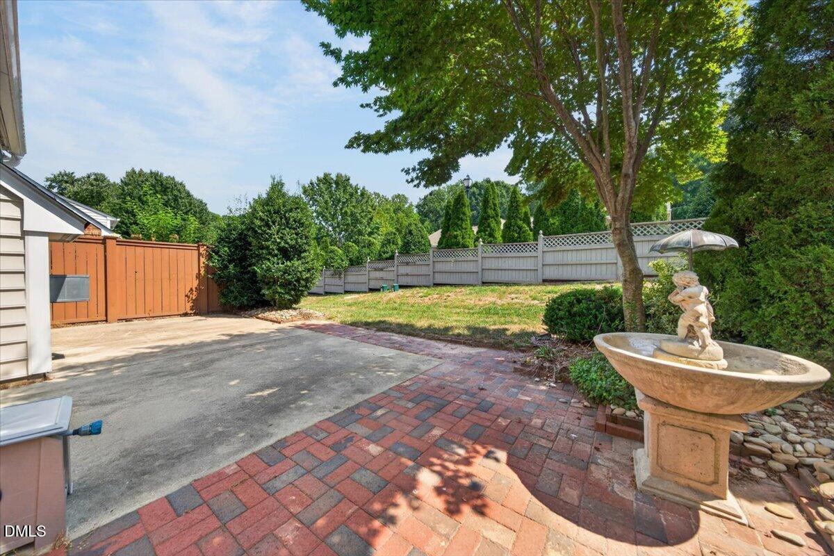 3904 Sunset Maple Court Property Photo 35