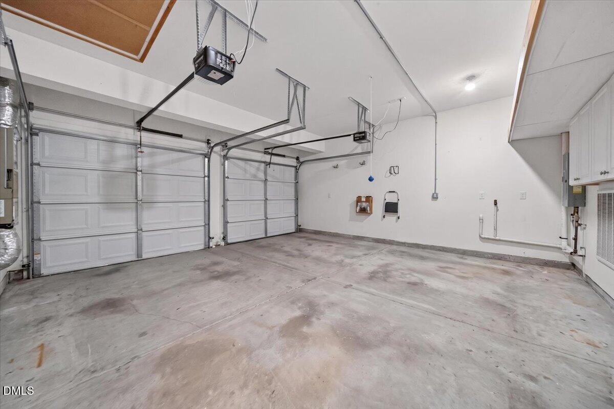 3904 Sunset Maple Court Property Photo 36