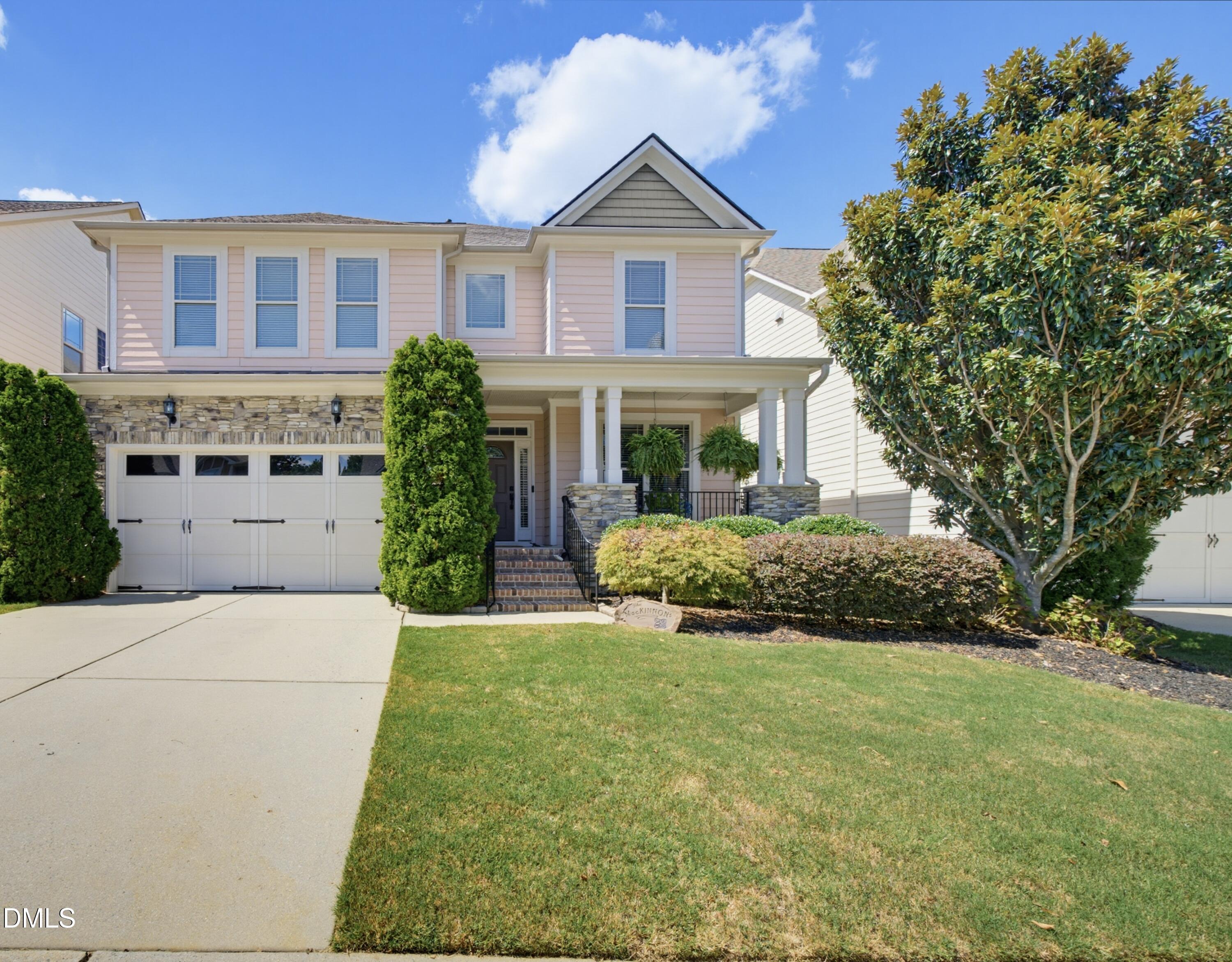 1544 Lily Creek Drive Property Photo 1