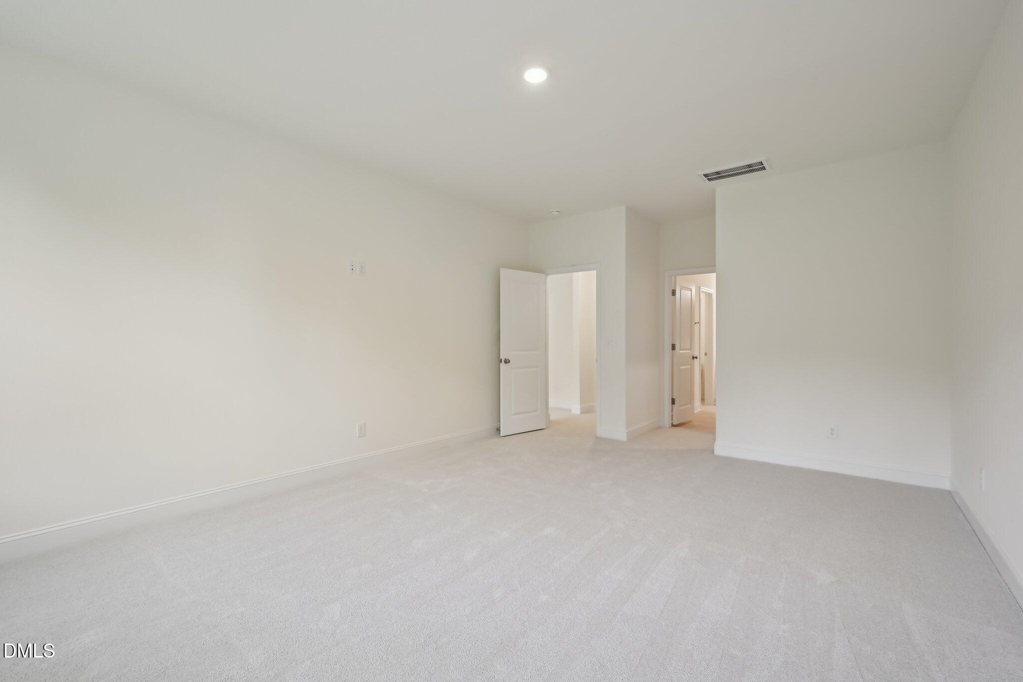 848 Old Station Pointe Property Photo 35
