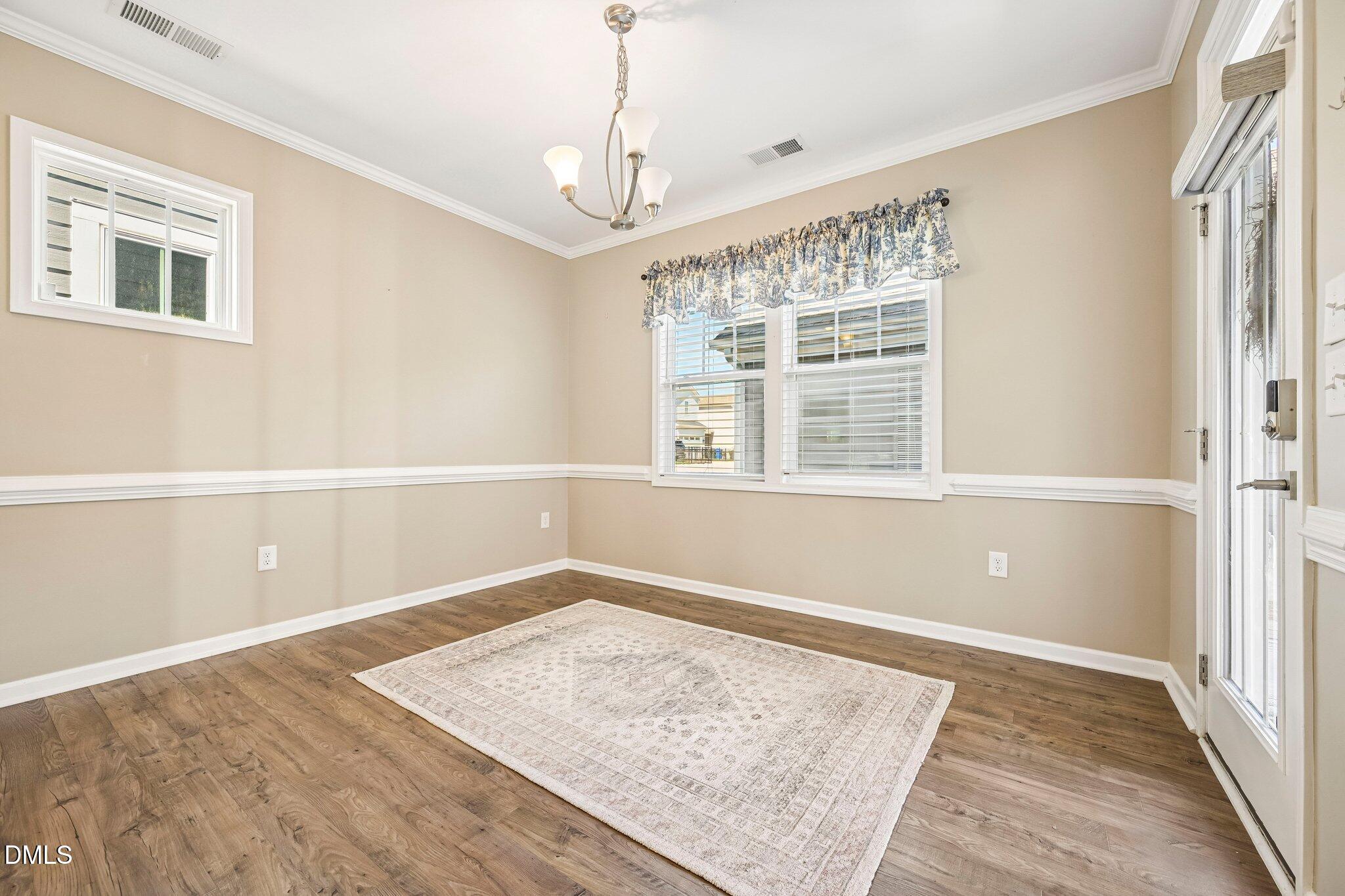 5517 Advancing Avenue Property Photo 4