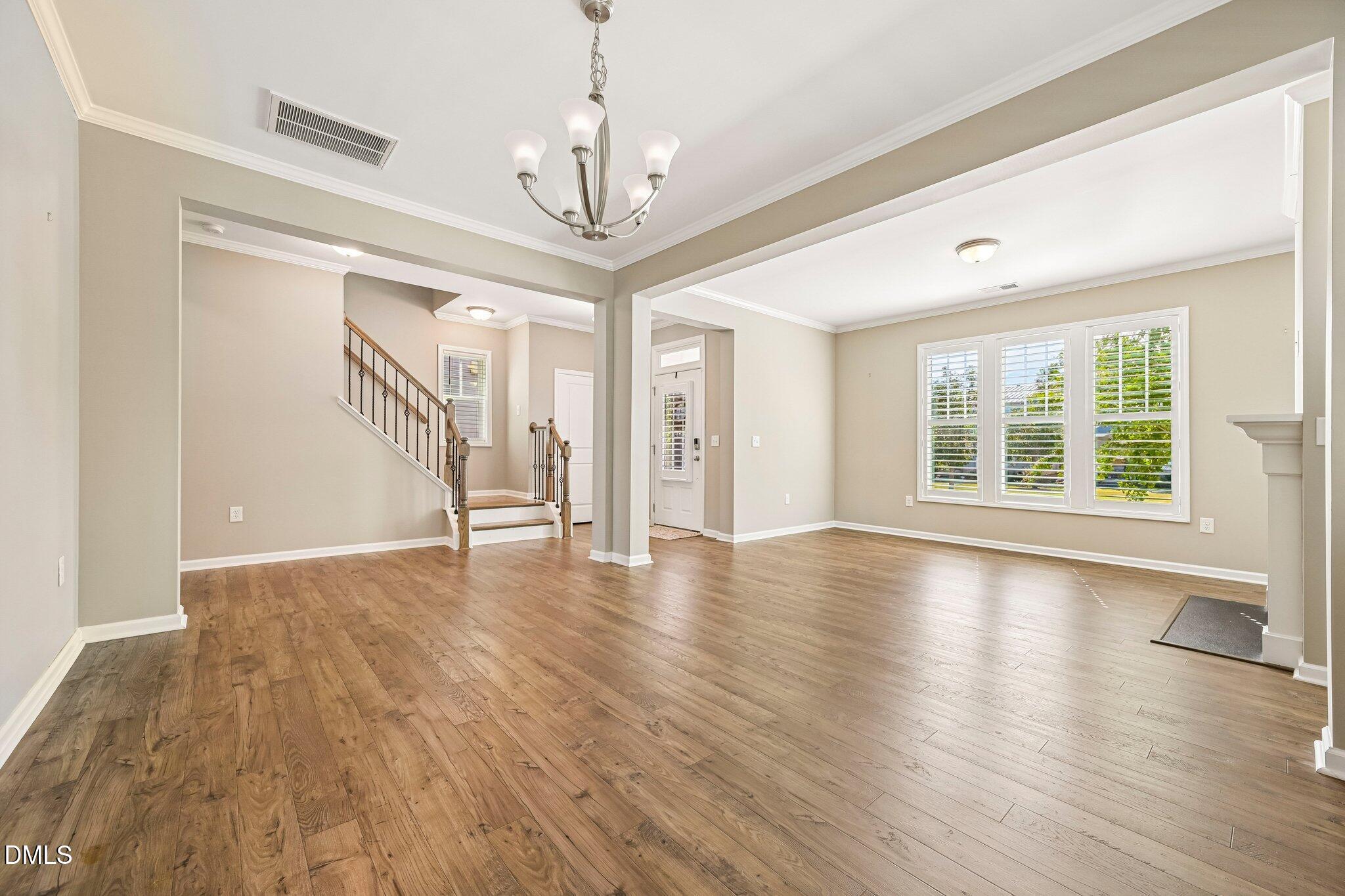 5517 Advancing Avenue Property Photo 7
