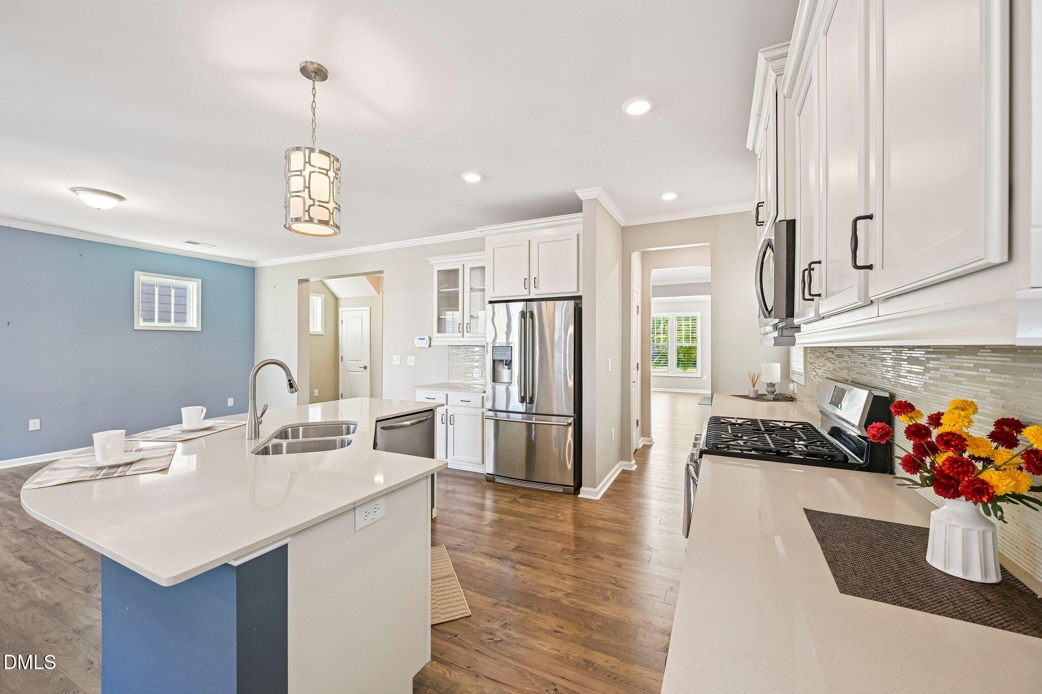 5517 Advancing Avenue Property Photo 13