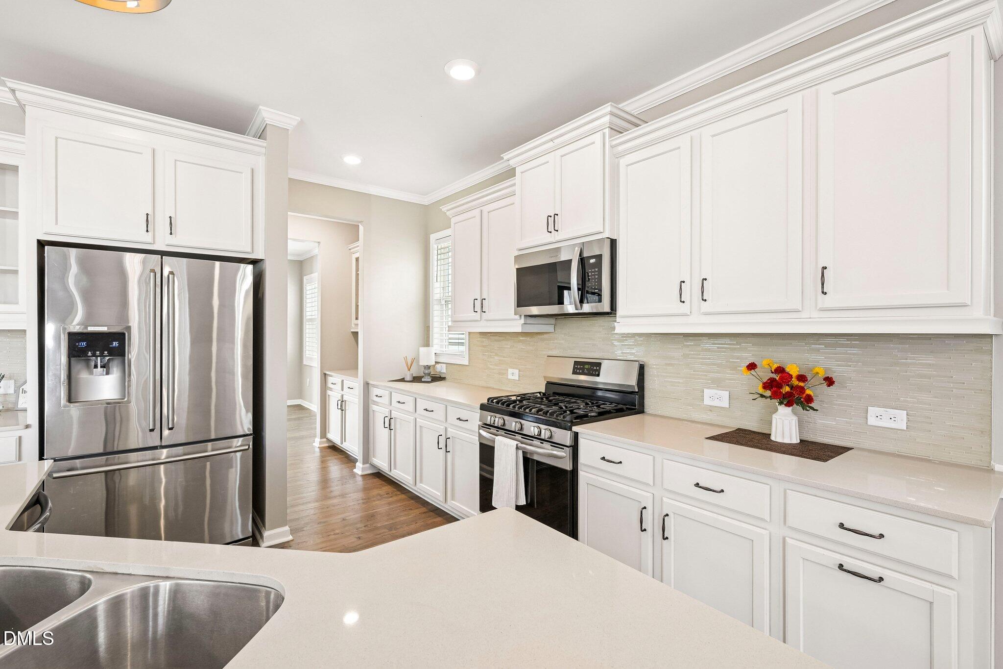 5517 Advancing Avenue Property Photo 14