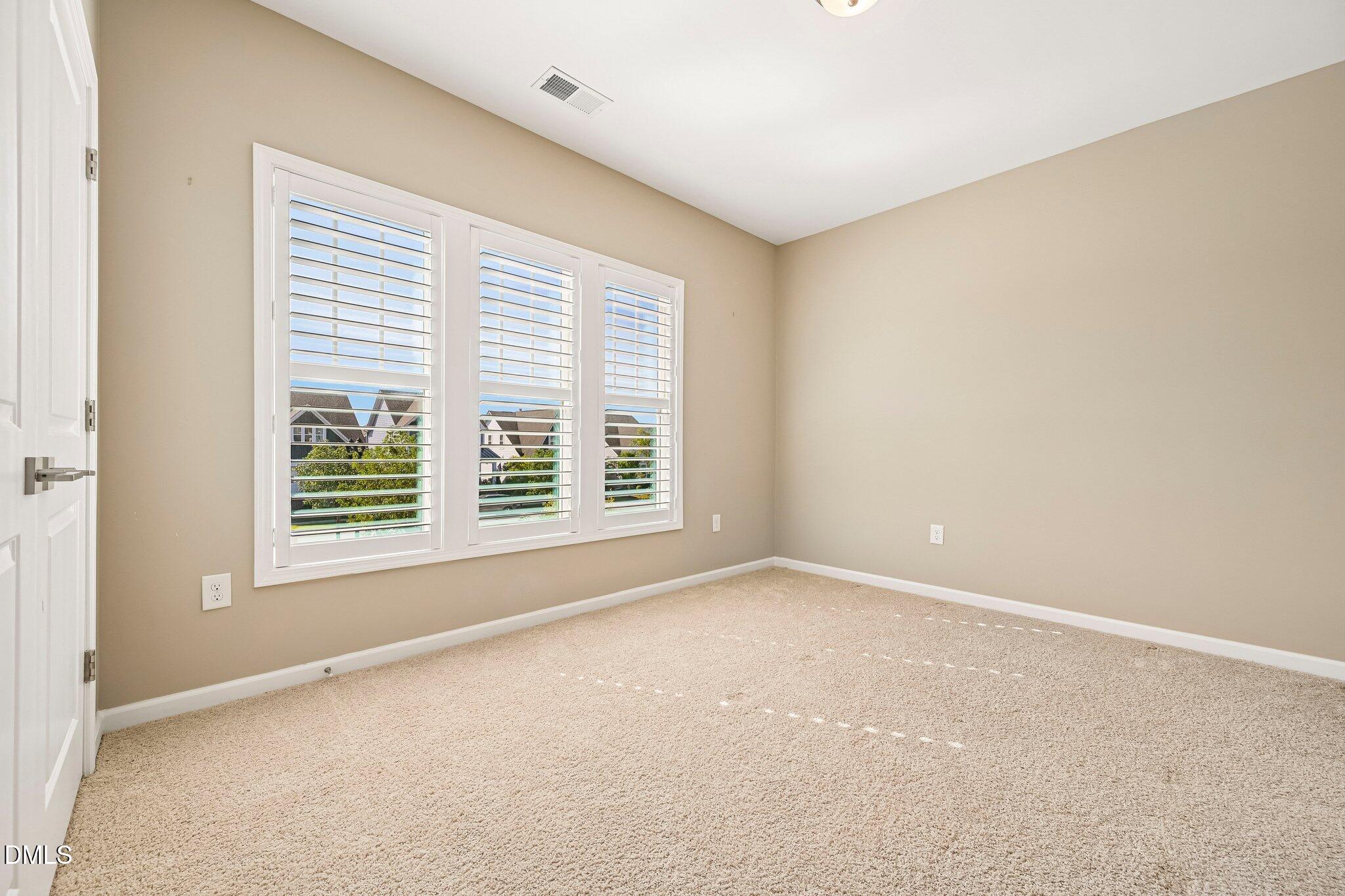5517 Advancing Avenue Property Photo 26