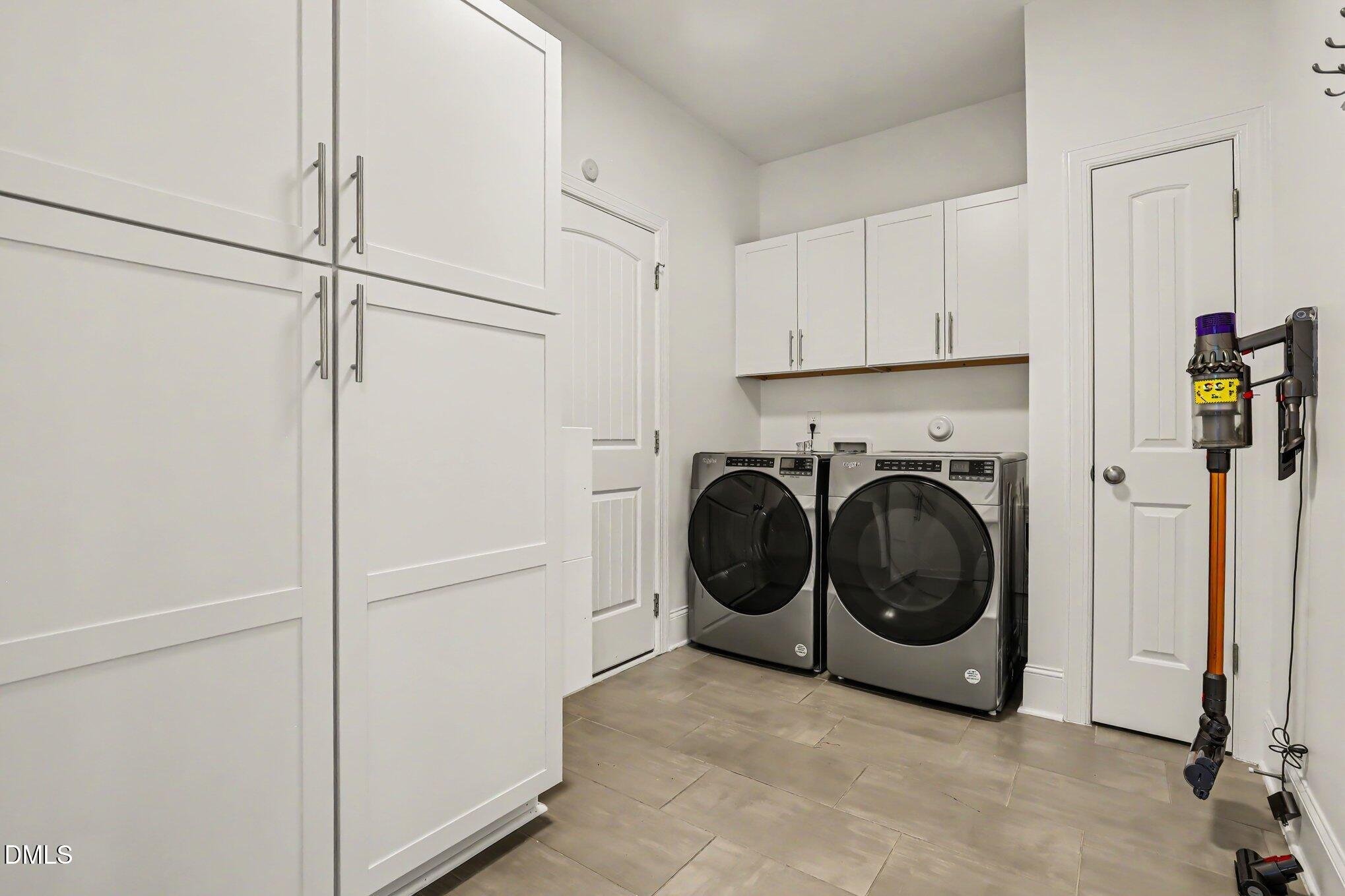 712 Twin Star Lane Property Photo 22
