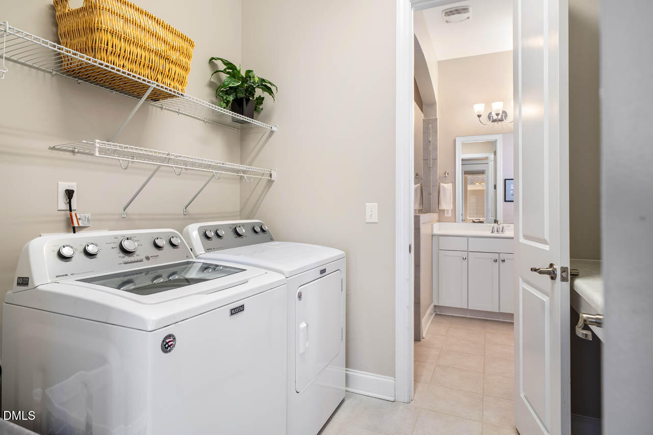 66 Middleton Place Property Photo 19