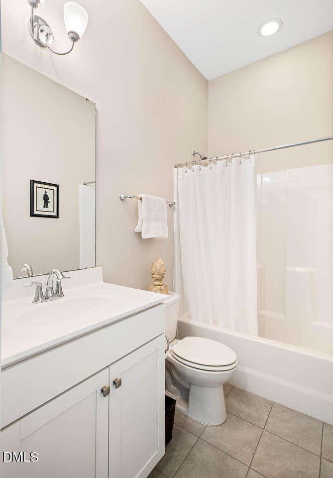 66 Middleton Place Property Photo 26