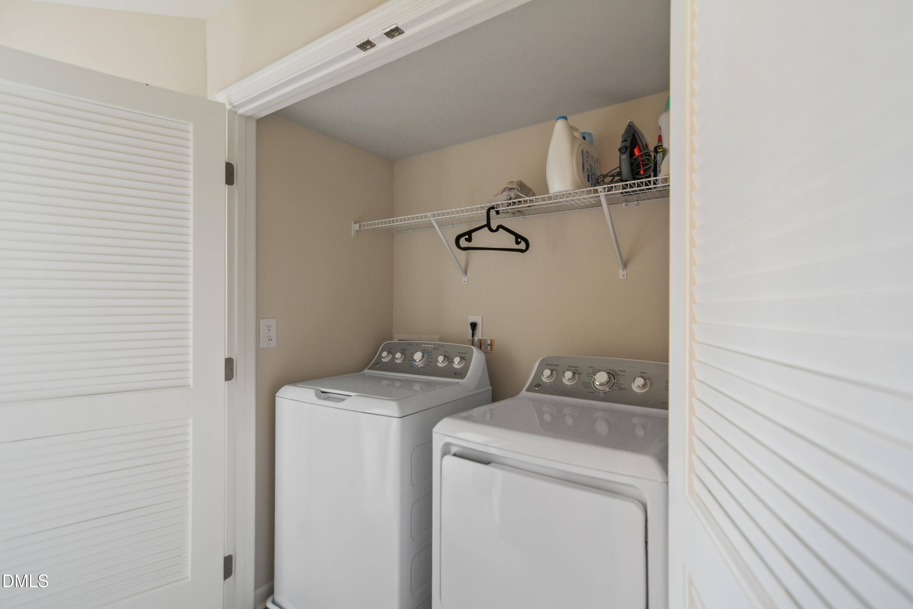 1112 Brimstone Way Property Photo 18