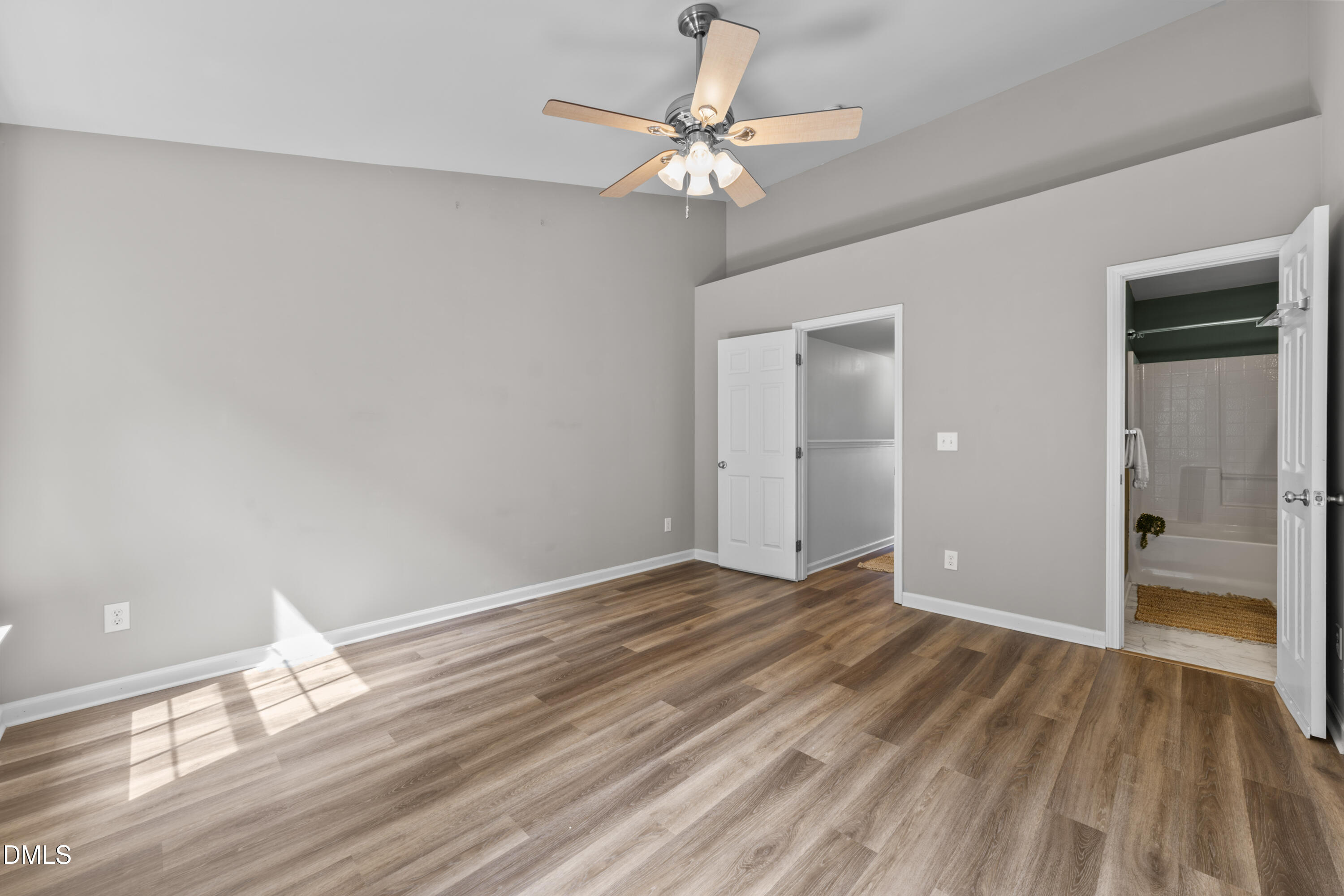 2806 Wyntercrest Lane Property Photo 23