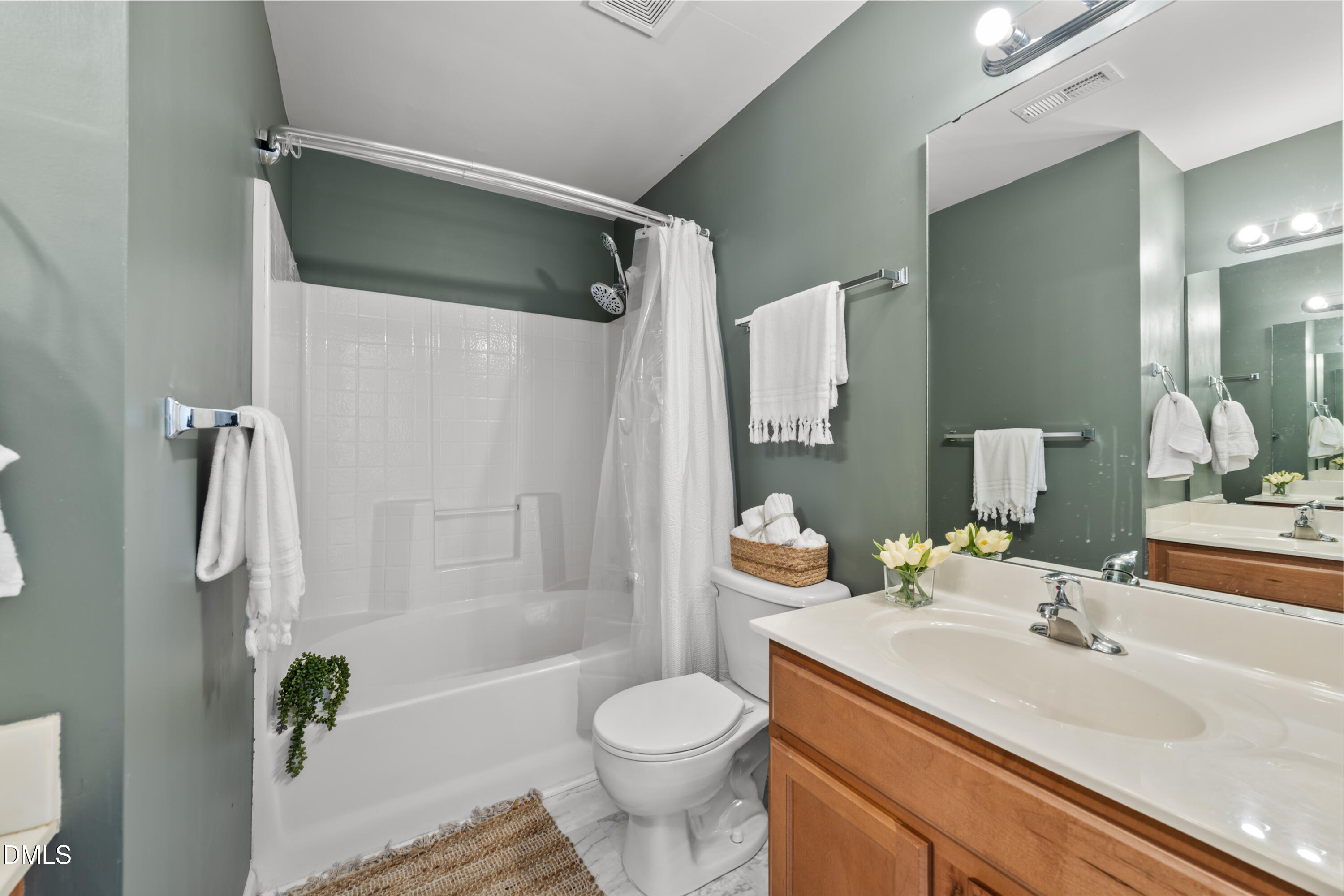 2806 Wyntercrest Lane Property Photo 24
