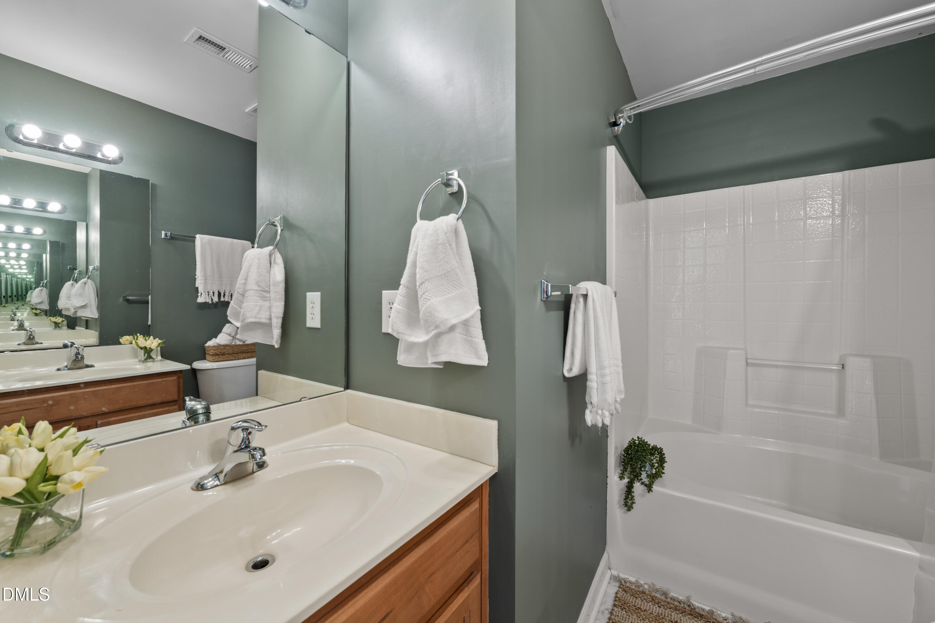 2806 Wyntercrest Lane Property Photo 25