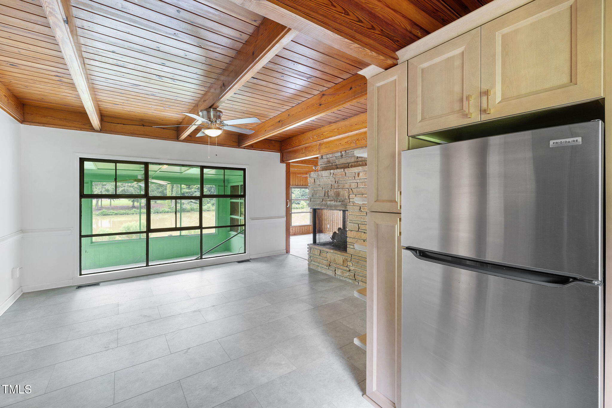 2118 Timberlake Drive Property Photo 10