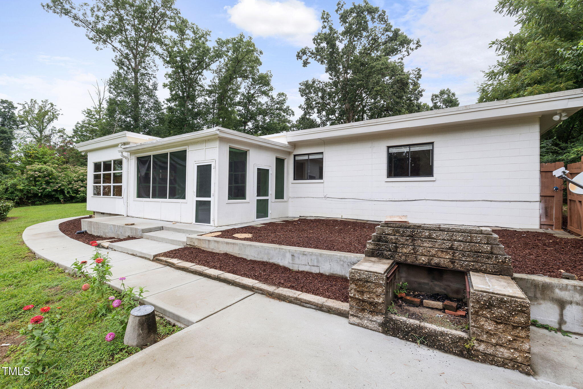 2118 Timberlake Drive Property Photo 24