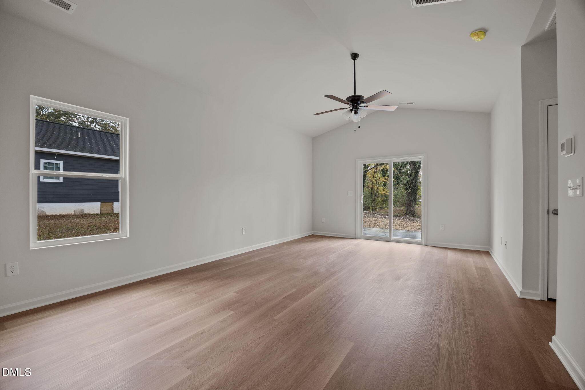707 E Green Street Property Photo 19