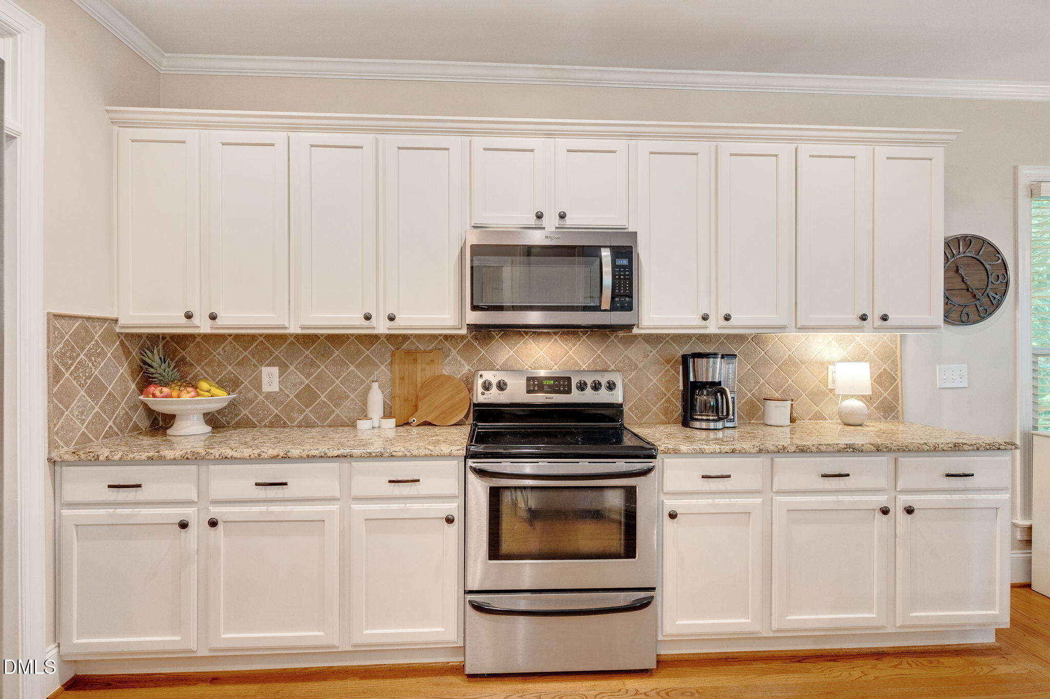 1004 Town Side Drive Property Photo 6