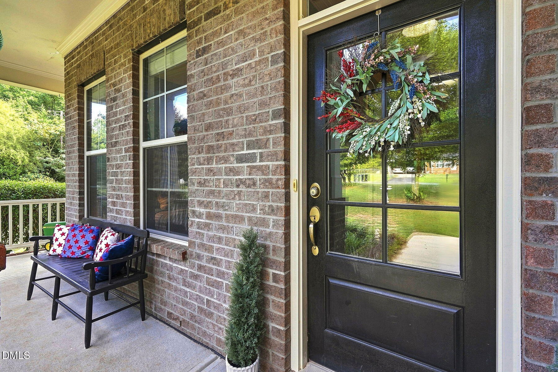 8013 Lakeshore Drive Property Photo 6