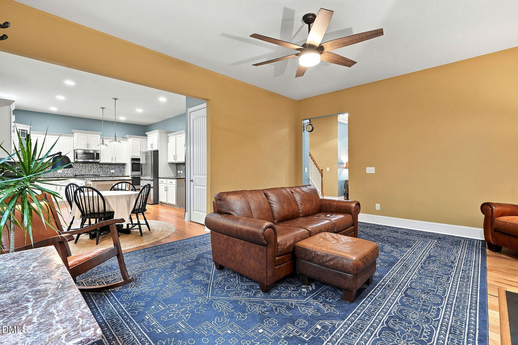 8013 Lakeshore Drive Property Photo 11