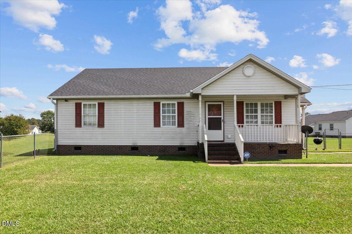 7032 Kingswood Circle Property Photo 1