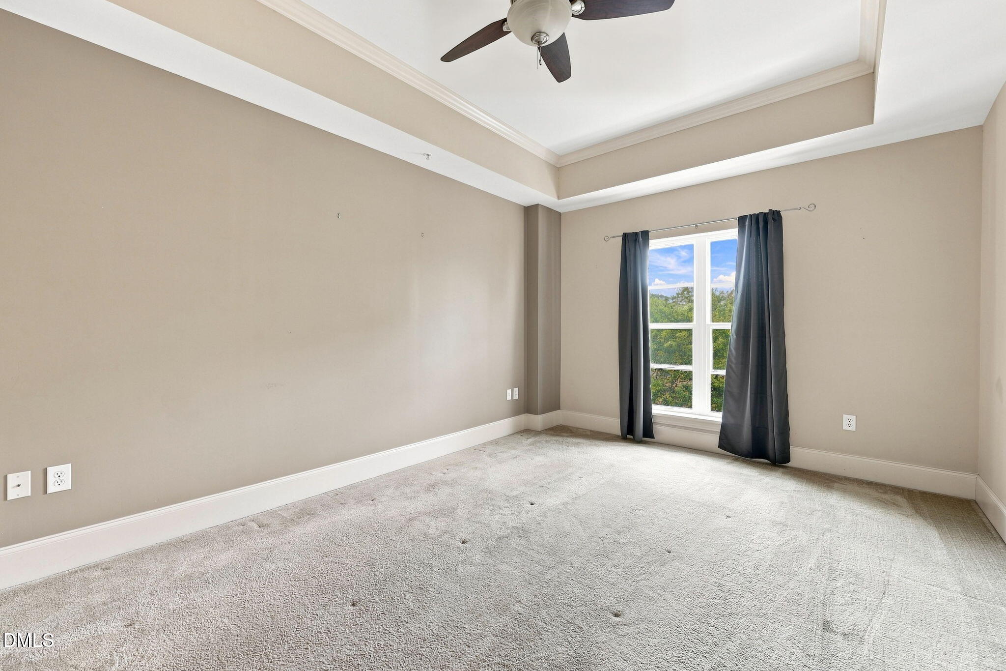 222 Glenwood Avenue 717 Property Photo 11
