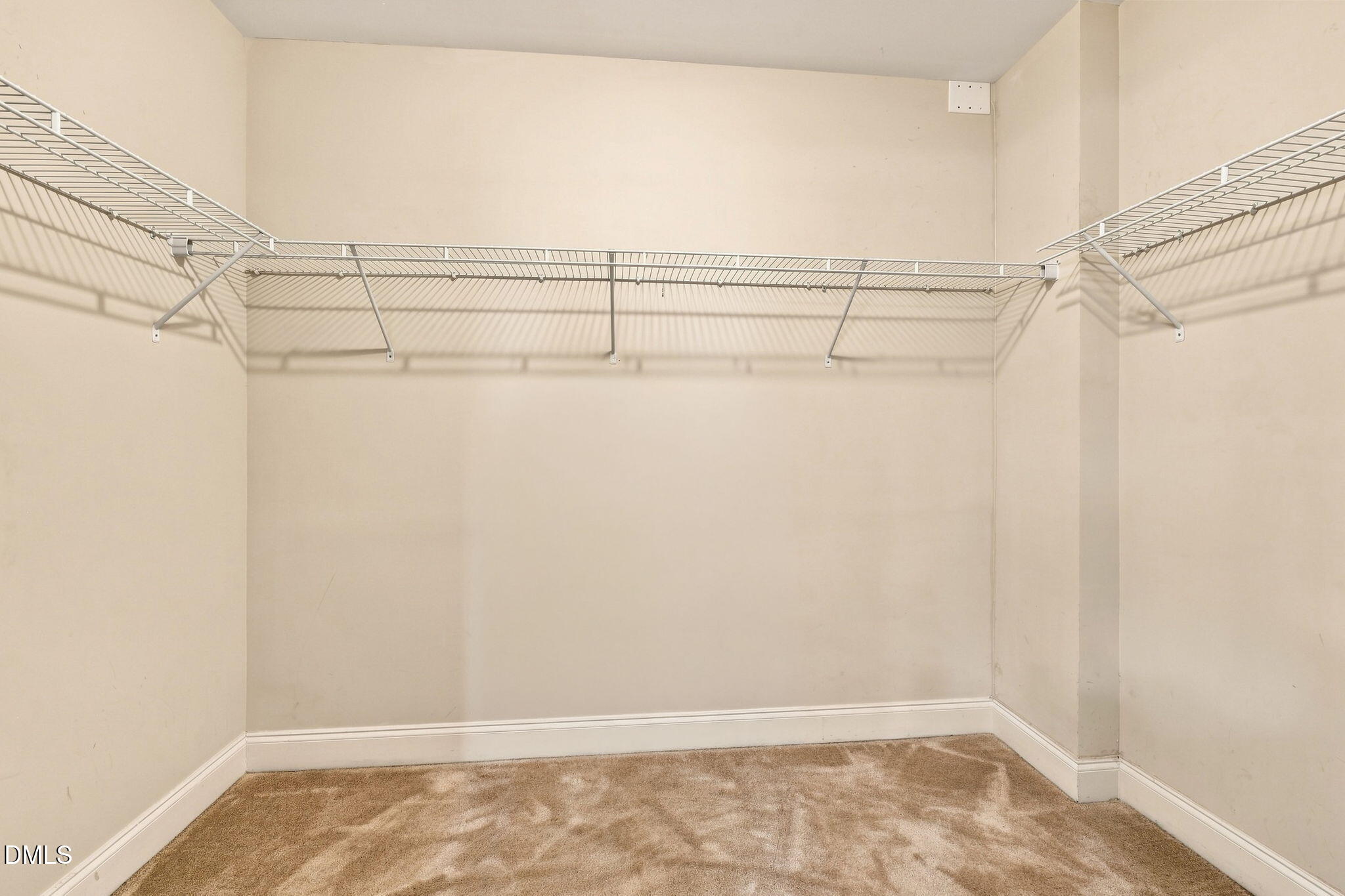222 Glenwood Avenue 717 Property Photo 14