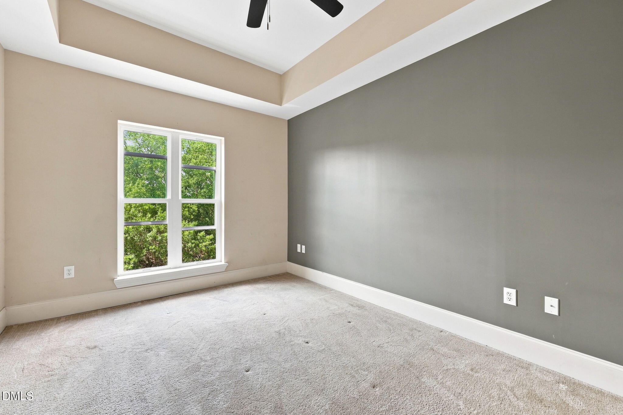 222 Glenwood Avenue 717 Property Photo 15
