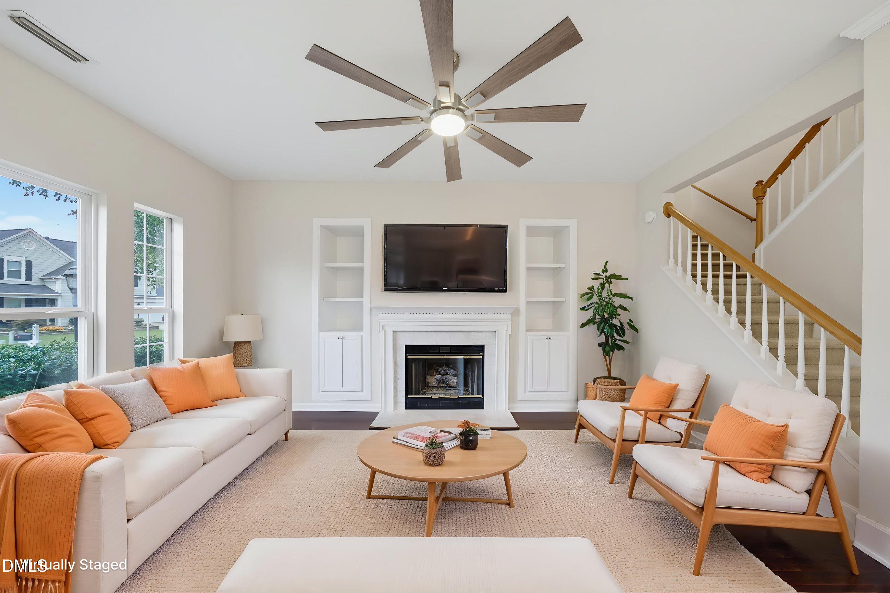 904 Starkland Way Property Photo 3