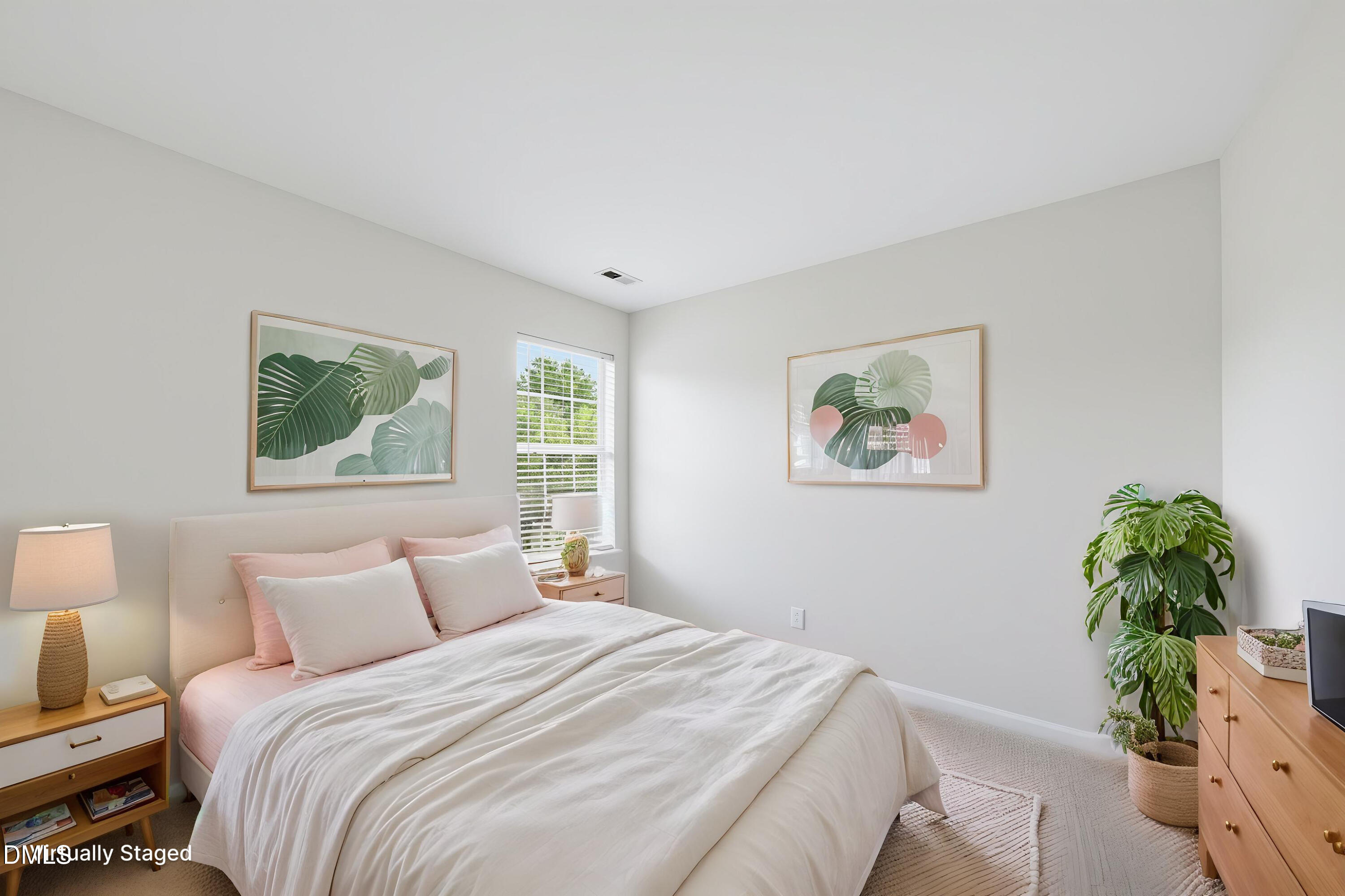 904 Starkland Way Property Photo 26