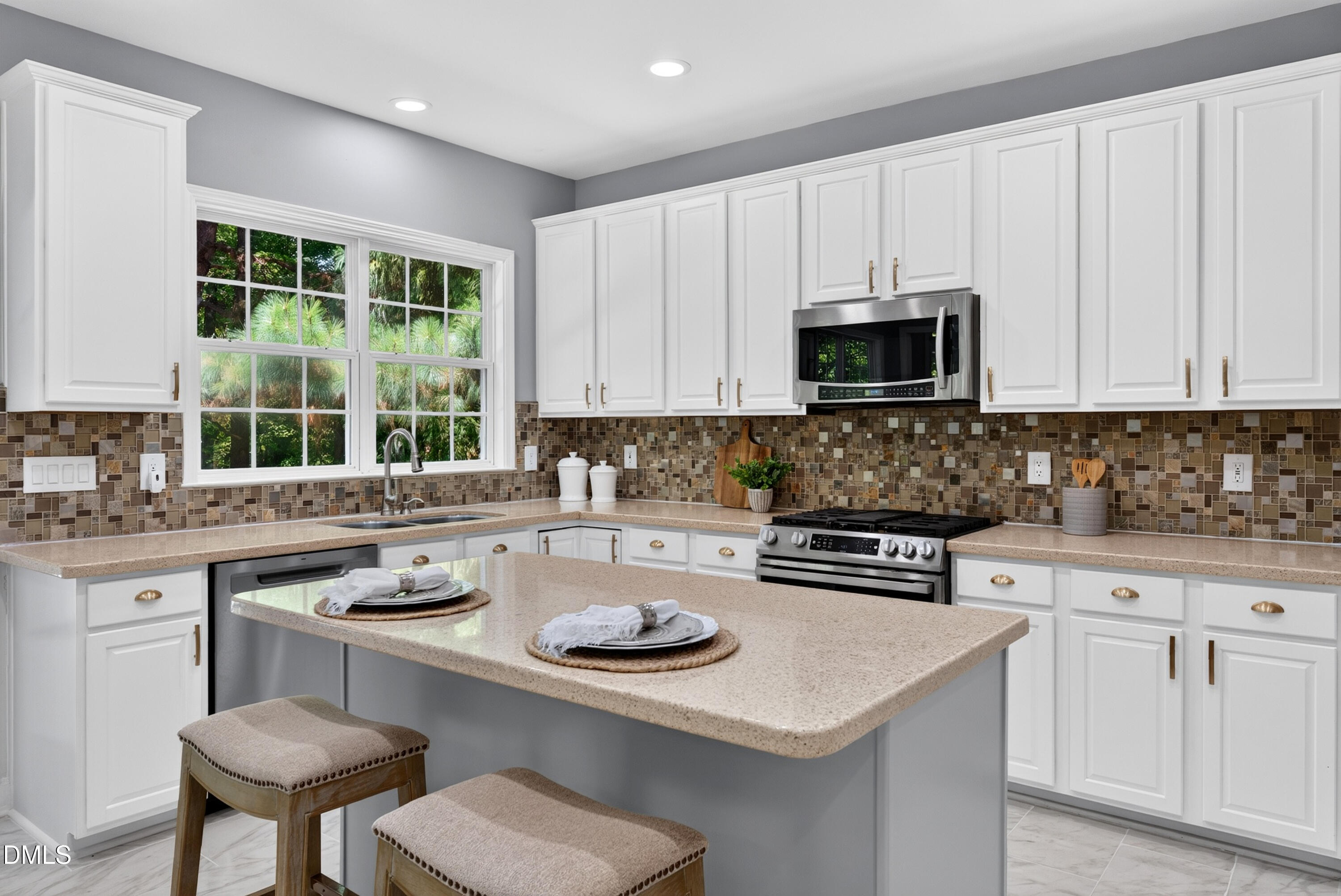 213 Slate Blue Place Property Photo 18
