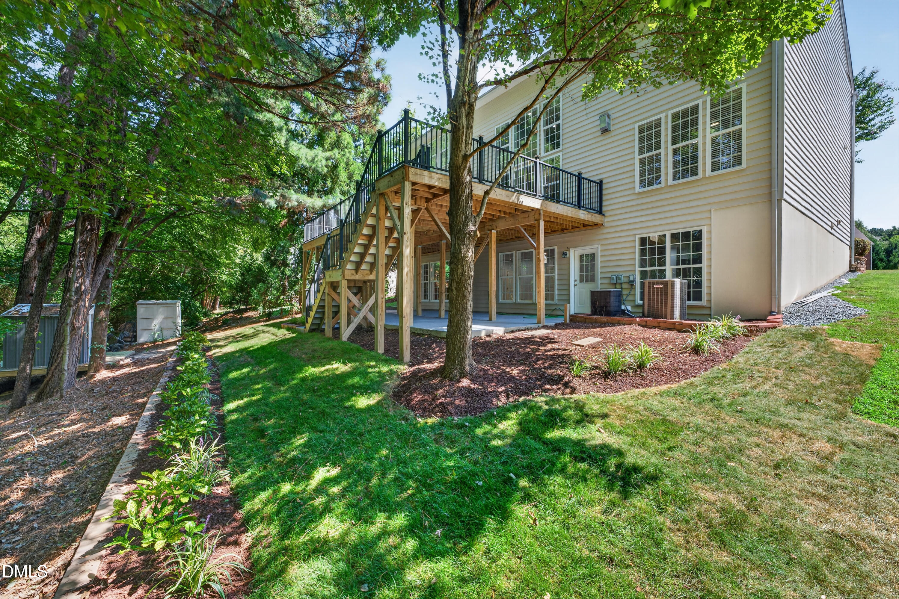 213 Slate Blue Place Property Photo 41