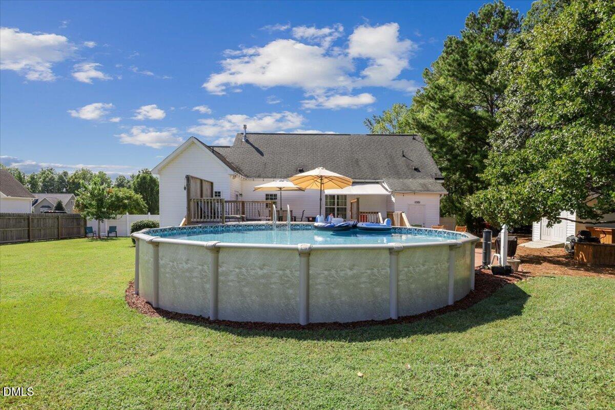 220 Leghorn Drive Property Photo 10