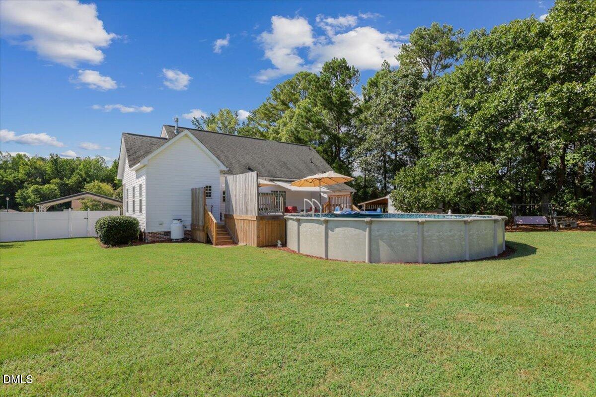 220 Leghorn Drive Property Photo 11