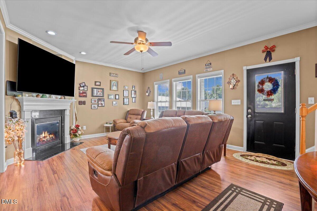220 Leghorn Drive Property Photo 27