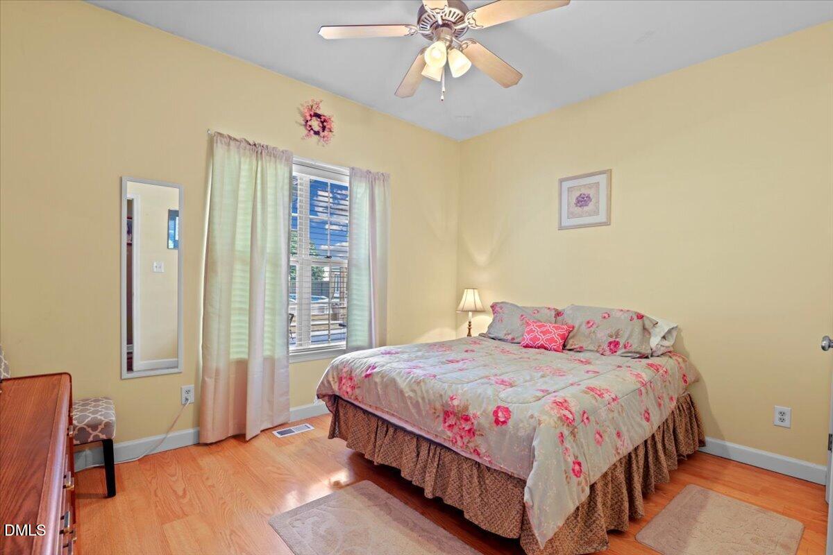 220 Leghorn Drive Property Photo 41