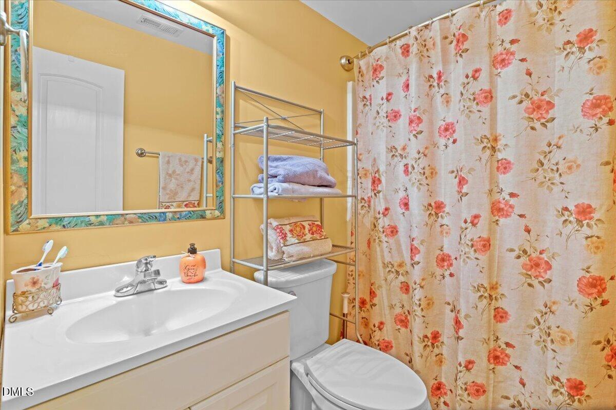 220 Leghorn Drive Property Photo 48