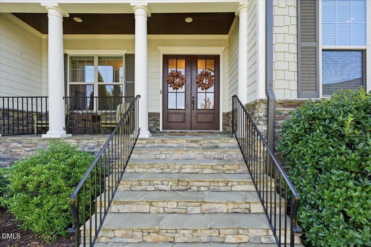 416 Whispering Hills Court Property Photo 5