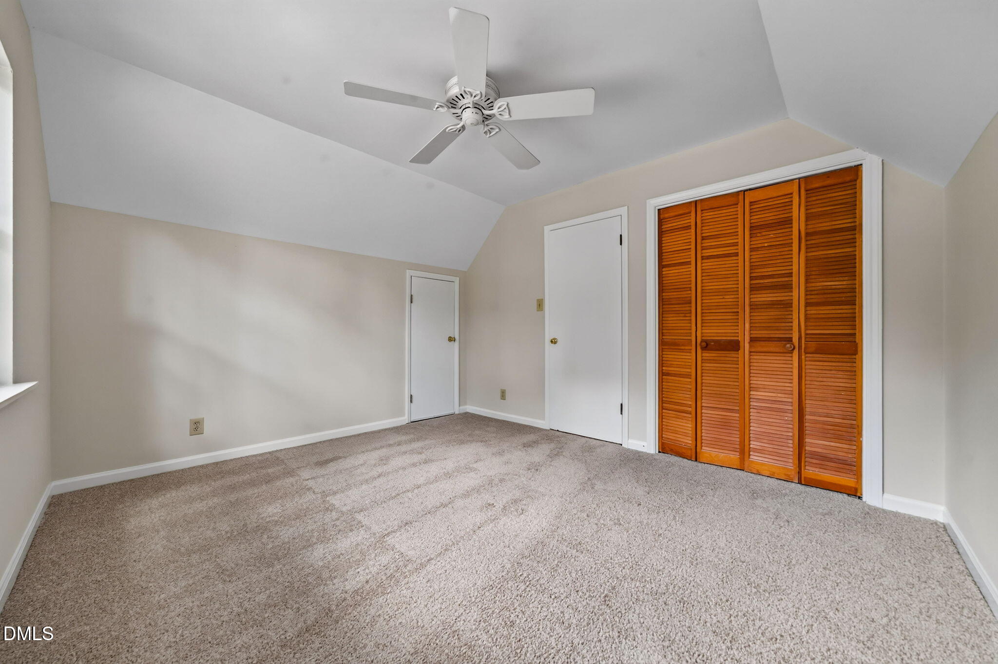 2335 Huron Street Property Photo 21