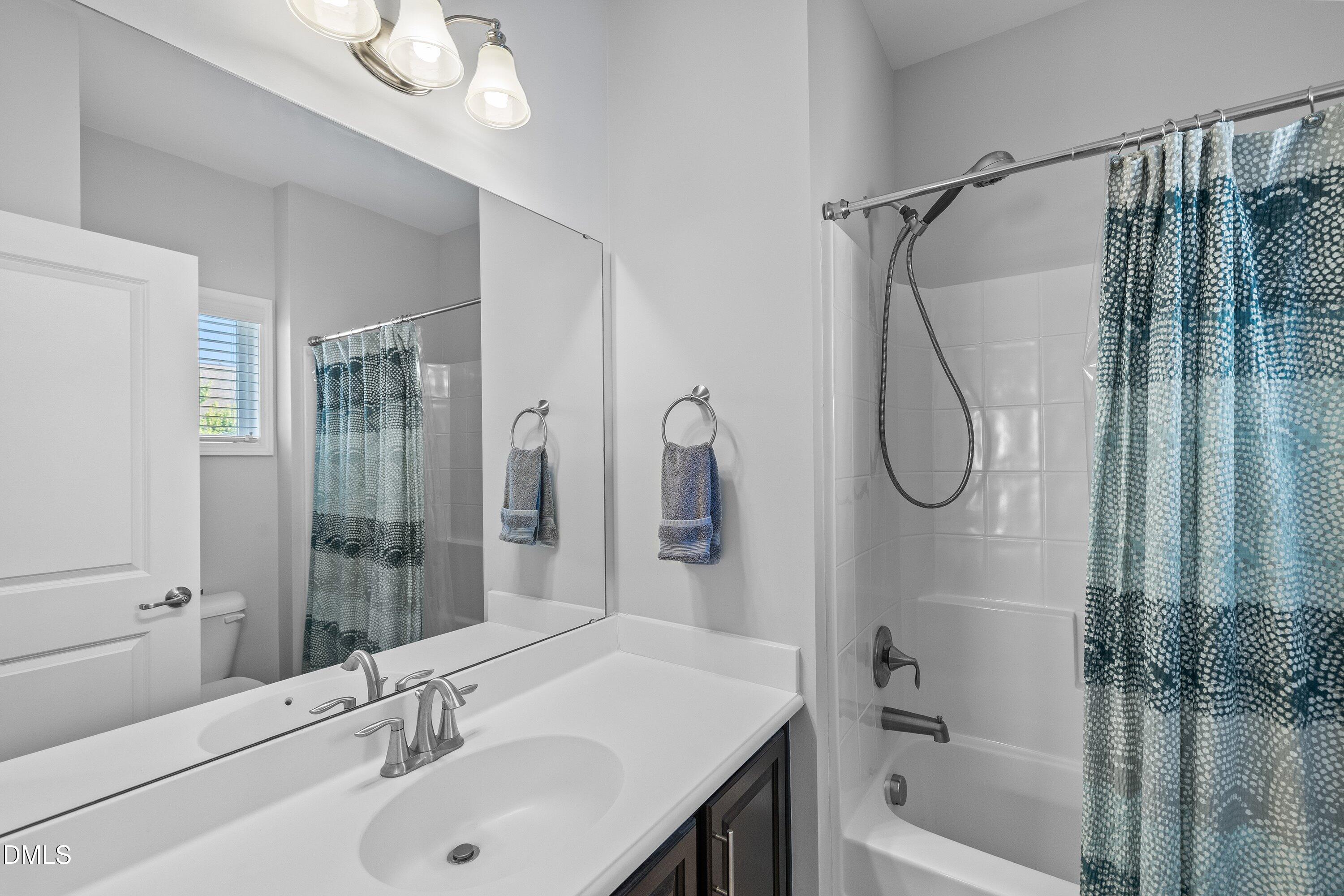 1005 Woodland Grove Way Property Photo 34